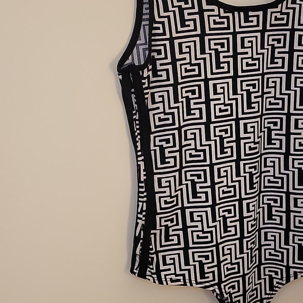 3/$30 MINETTE Monochrome Monogram Scoop Neck Festival Bodysuit - Picture 4 of 8